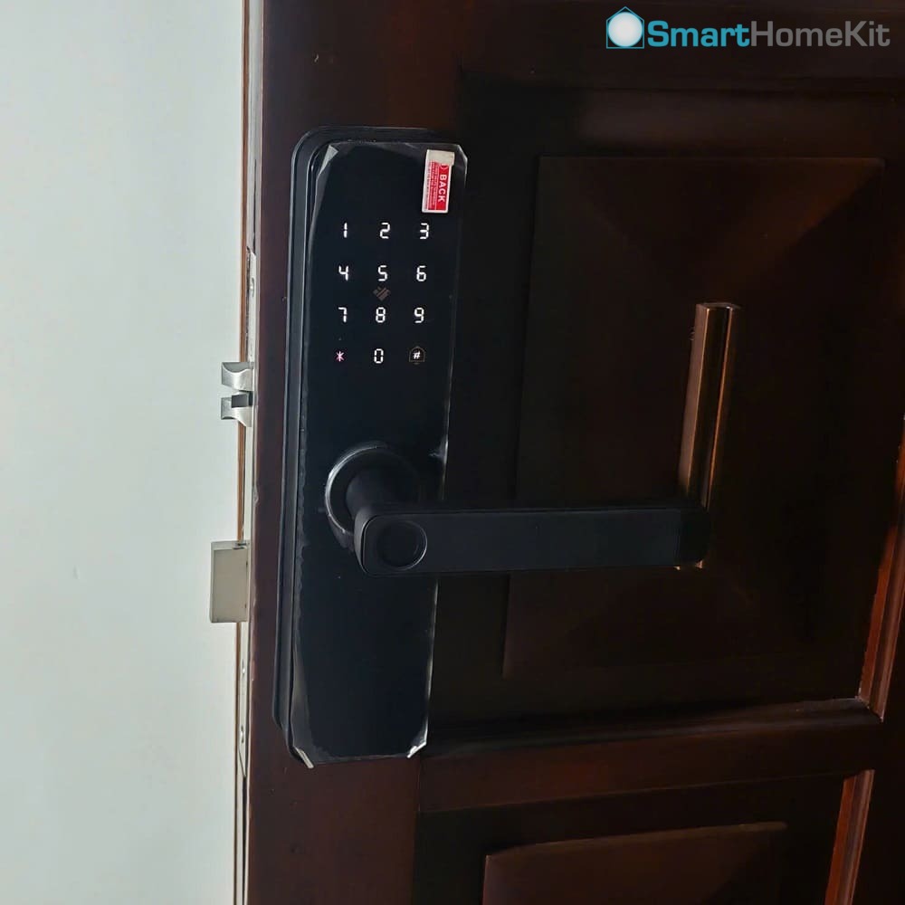 Khóa cửa gỗ mặt kính TTLock TG72 Smart Lock 14 Khóa cửa gỗ mặt kính TTLock TG72 Smart Lock - Ảnh 14